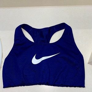 Nike Women's Victory Compression Sports Bra